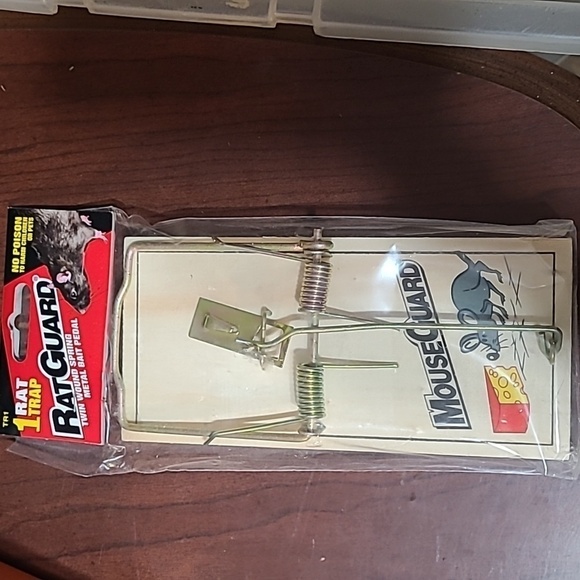 4 Rat Traps NWT Bundle - Picture 1 of 7